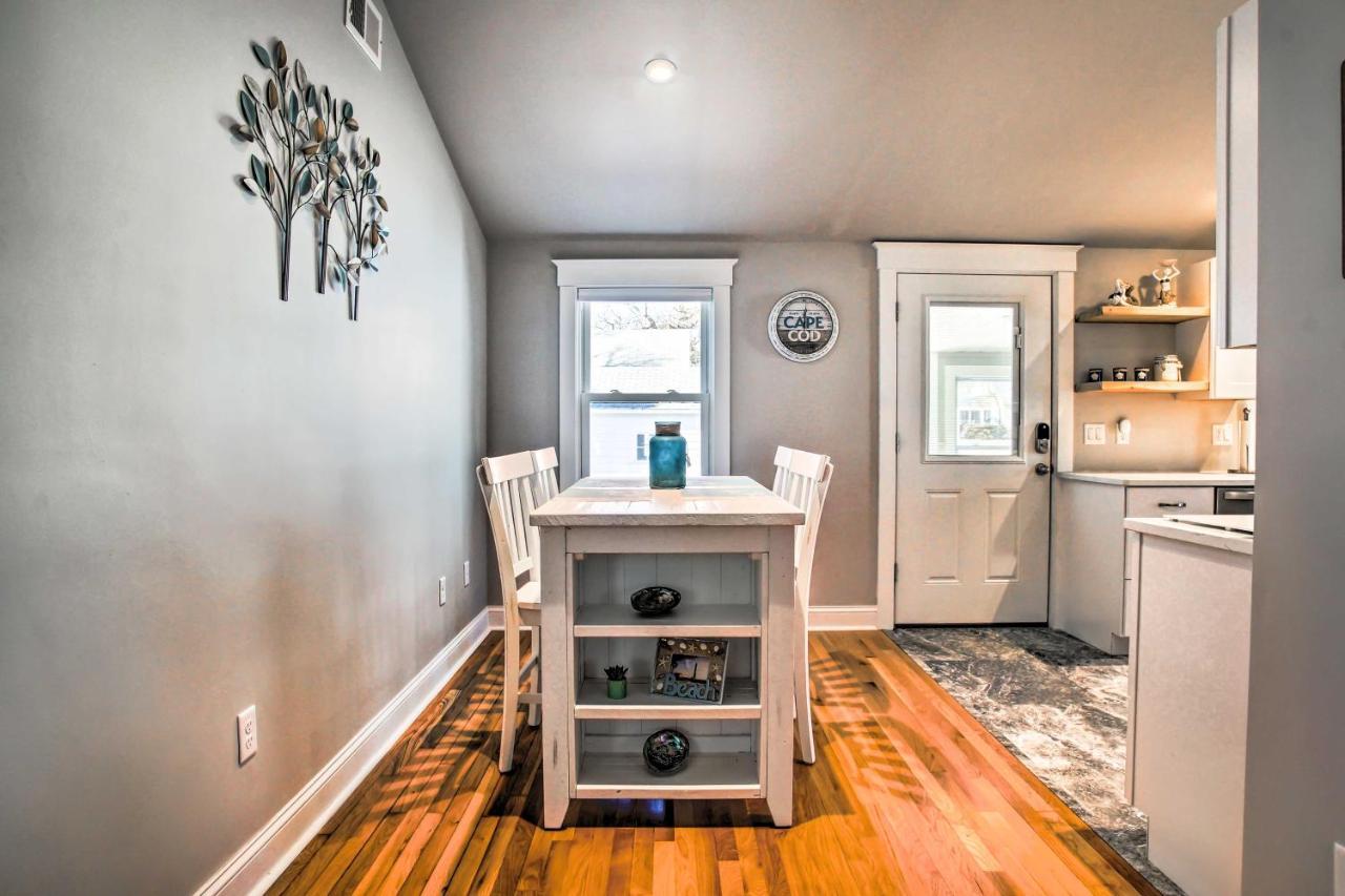 Updated Buzzards Bay Beach Cottage Walk To Shore! Bourne Bagian luar foto